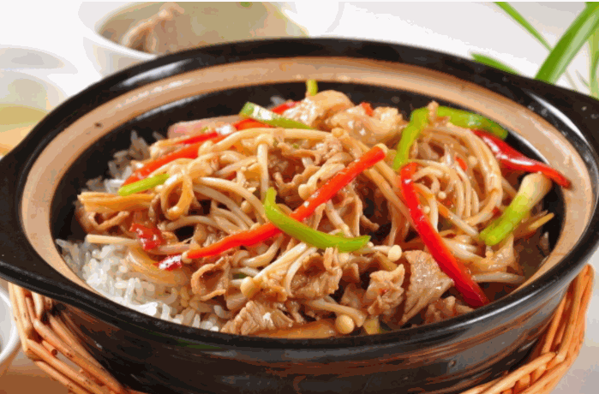 饭跑跑特色煲仔饭